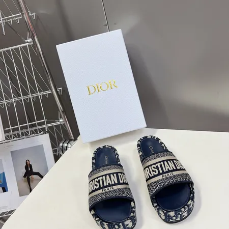 ディオール スリッパ