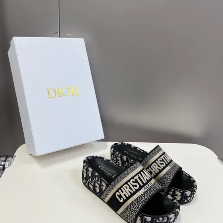 ディオール スリッパ