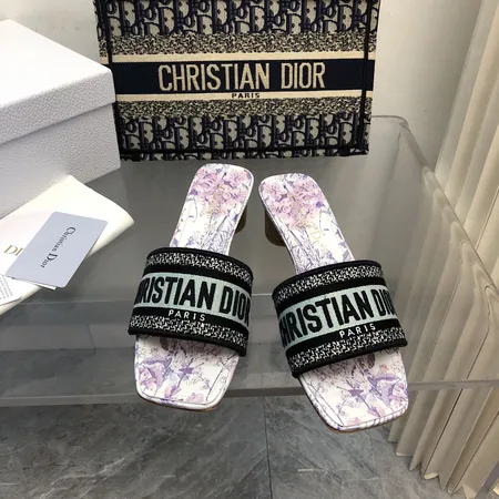 ディオール スリッパ