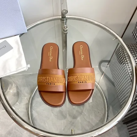 ディオール スリッパ