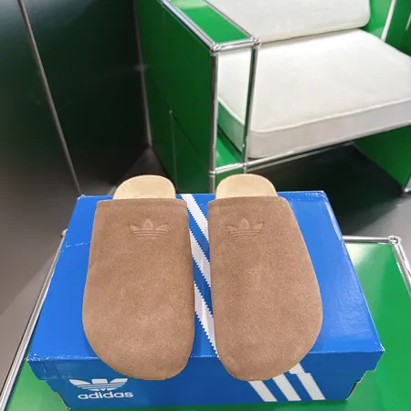 アディダス スリッパ