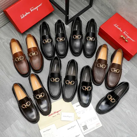 フェラガモ ビジネスシューズ