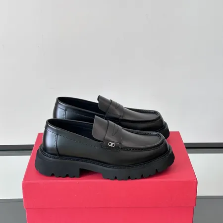 フェラガモ ビジネスシューズ