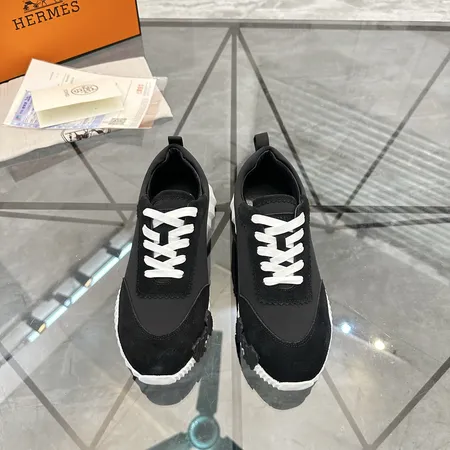 エルメス カジュアルシューズ