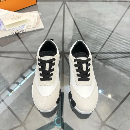 エルメス カジュアルシューズ