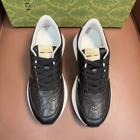 グッチ スニーカー