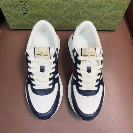 グッチ スニーカー