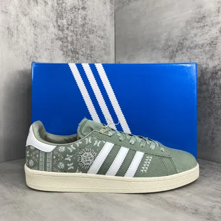 アディダス カジュアルシューズ