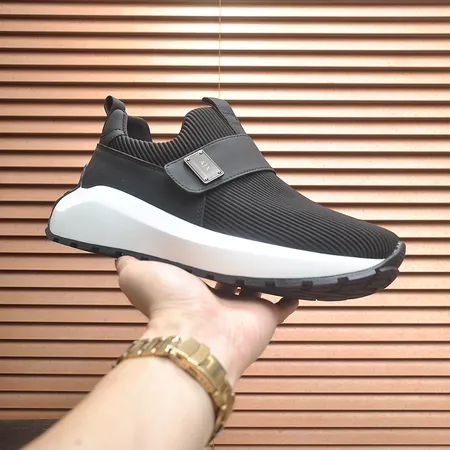 アルマーニ カジュアルシューズ