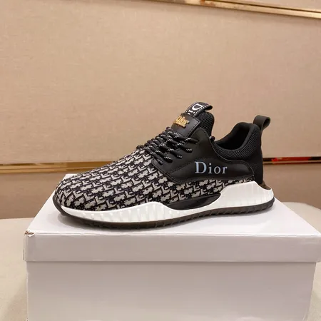 ディオール カジュアルシューズ