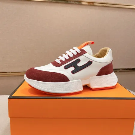 エルメス スニーカー