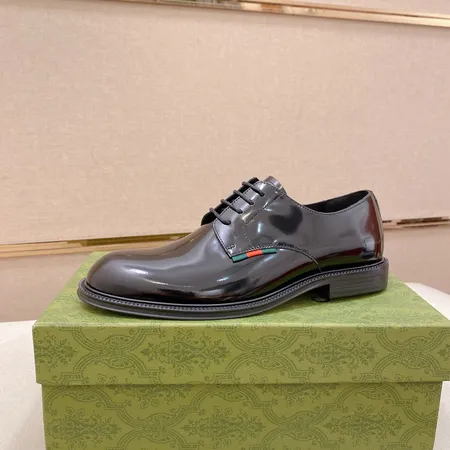 グッチ ビジネスシューズ