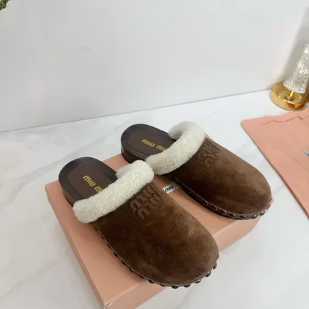 ミュウミュウ スリッパ