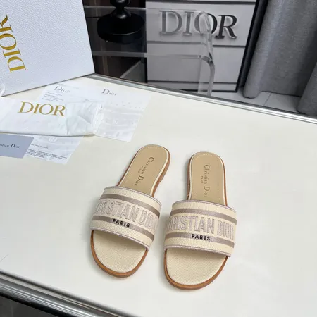 ディオール スリッパ