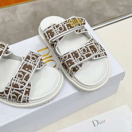 ディオール スリッパ