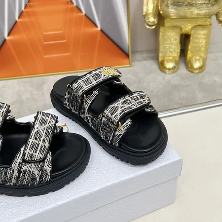 ディオール スリッパ