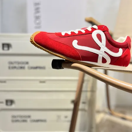 ロエベ カジュアルシューズ