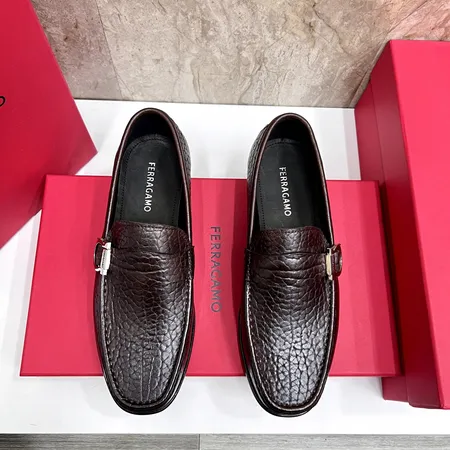 フェラガモ ビジネスシューズ