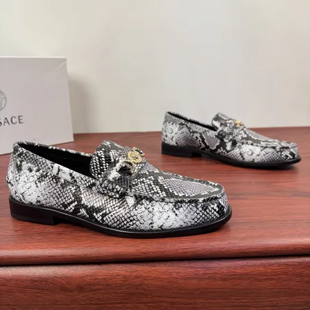 ヴェルサーチ ビジネスシューズ