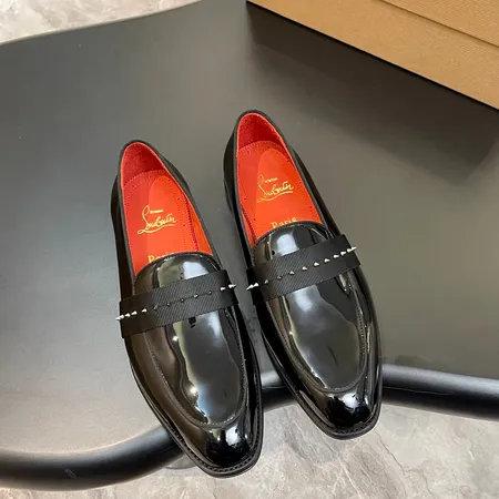 クリスチャン・ルブタン ビジネスシューズ