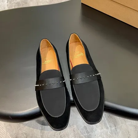 クリスチャン・ルブタン ビジネスシューズ