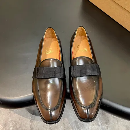 クリスチャン・ルブタン ビジネスシューズ