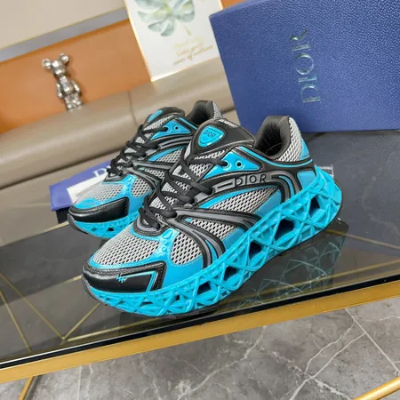 ディオール スニーカー