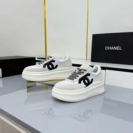 シャネル カジュアルシューズ