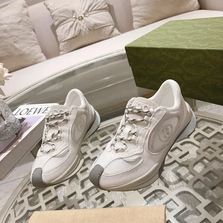 グッチ スニーカー