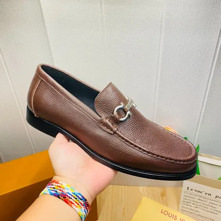 グッチ ビジネスシューズ