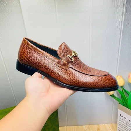 グッチ ビジネスシューズ