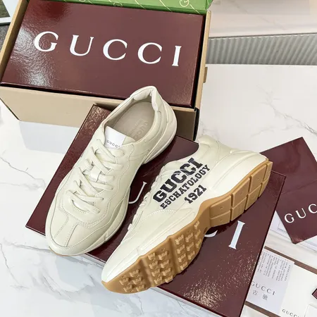 グッチ スニーカー