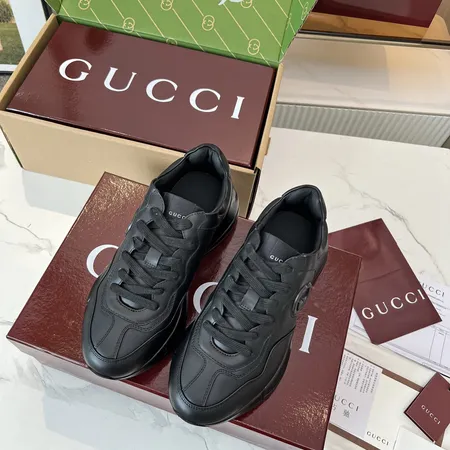 グッチ スニーカー