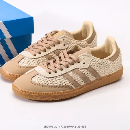 アディダス カジュアルシューズ