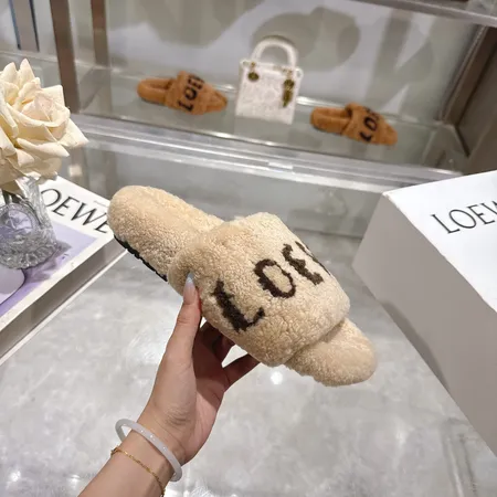 ロエベ スリッパ