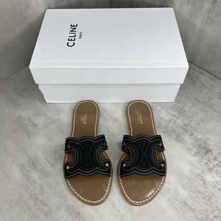 セリーヌ スリッパ