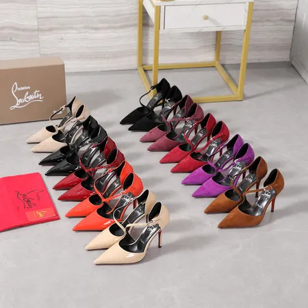 クリスチャン・ルブタン サンダル