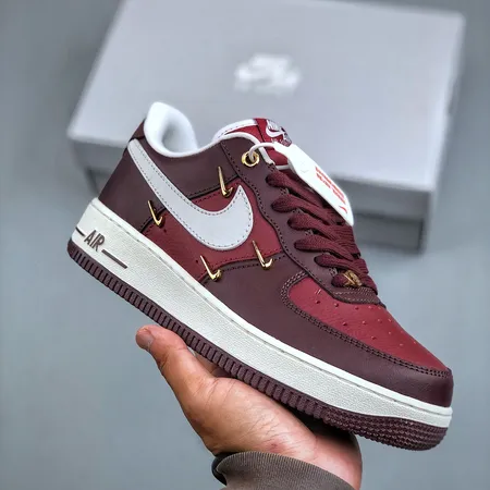 ナイキ カジュアルシューズ