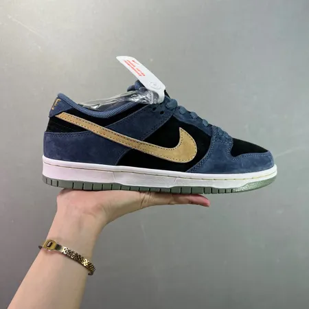 ナイキ カジュアルシューズ