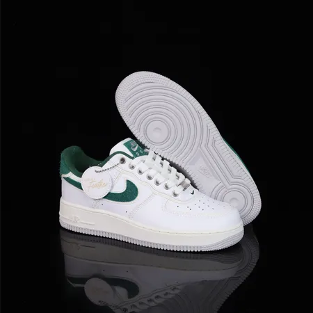 ナイキ カジュアルシューズ