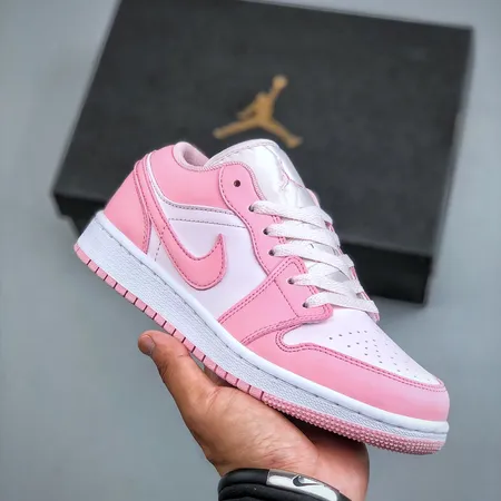 ナイキ カジュアルシューズ