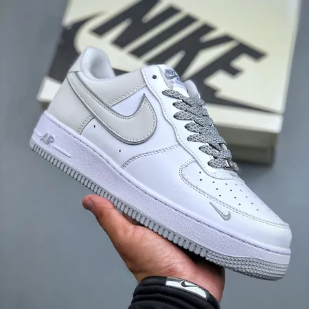 ナイキ カジュアルシューズ