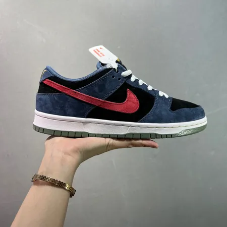 ナイキ カジュアルシューズ