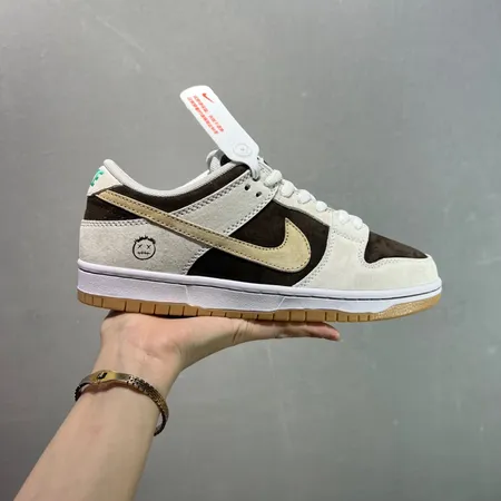 ナイキ カジュアルシューズ