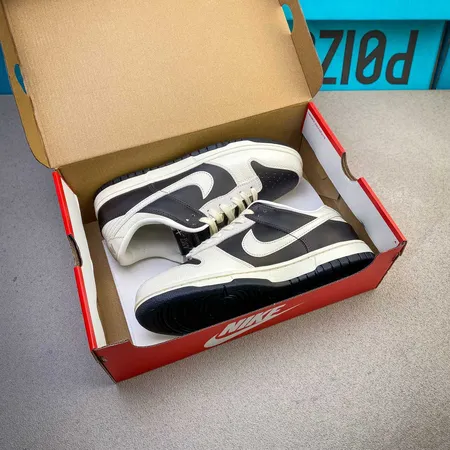 ナイキ カジュアルシューズ