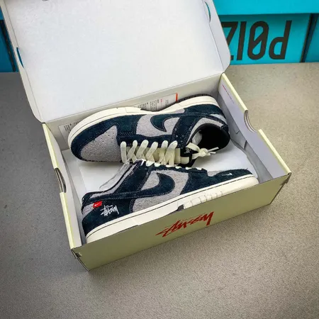 ナイキ カジュアルシューズ