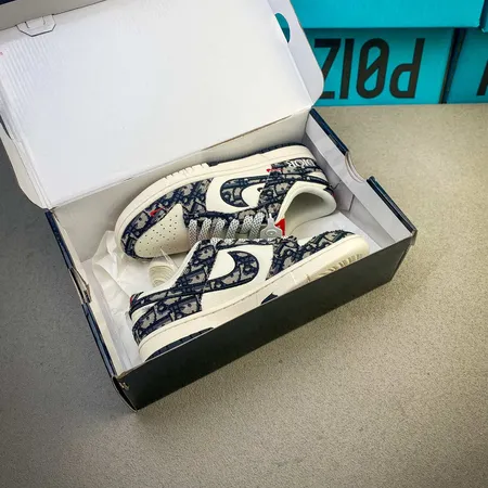 ナイキ カジュアルシューズ