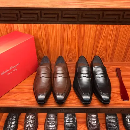 フェラガモ ビジネスシューズ