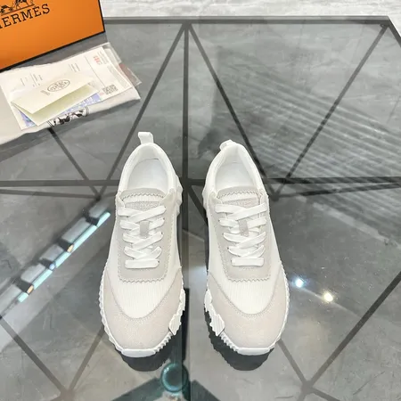 エルメス スニーカー