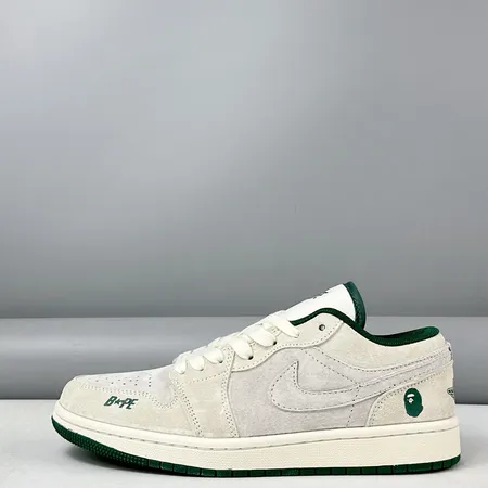 ナイキ カジュアルシューズ